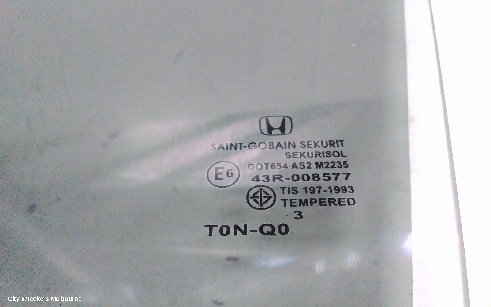 HONDA CRV LEFT FRONT DOOR WINDOW, RM, 11/2012 - 04/2017
