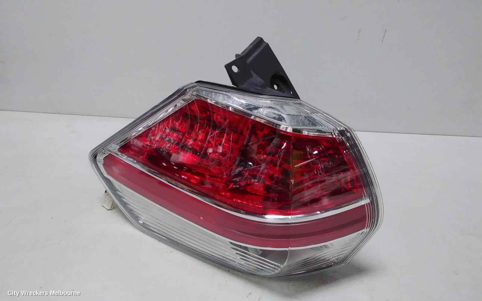 NISSAN XTRAIL LEFT TAILLIGHT, T32, 02/2014 - 01/2017