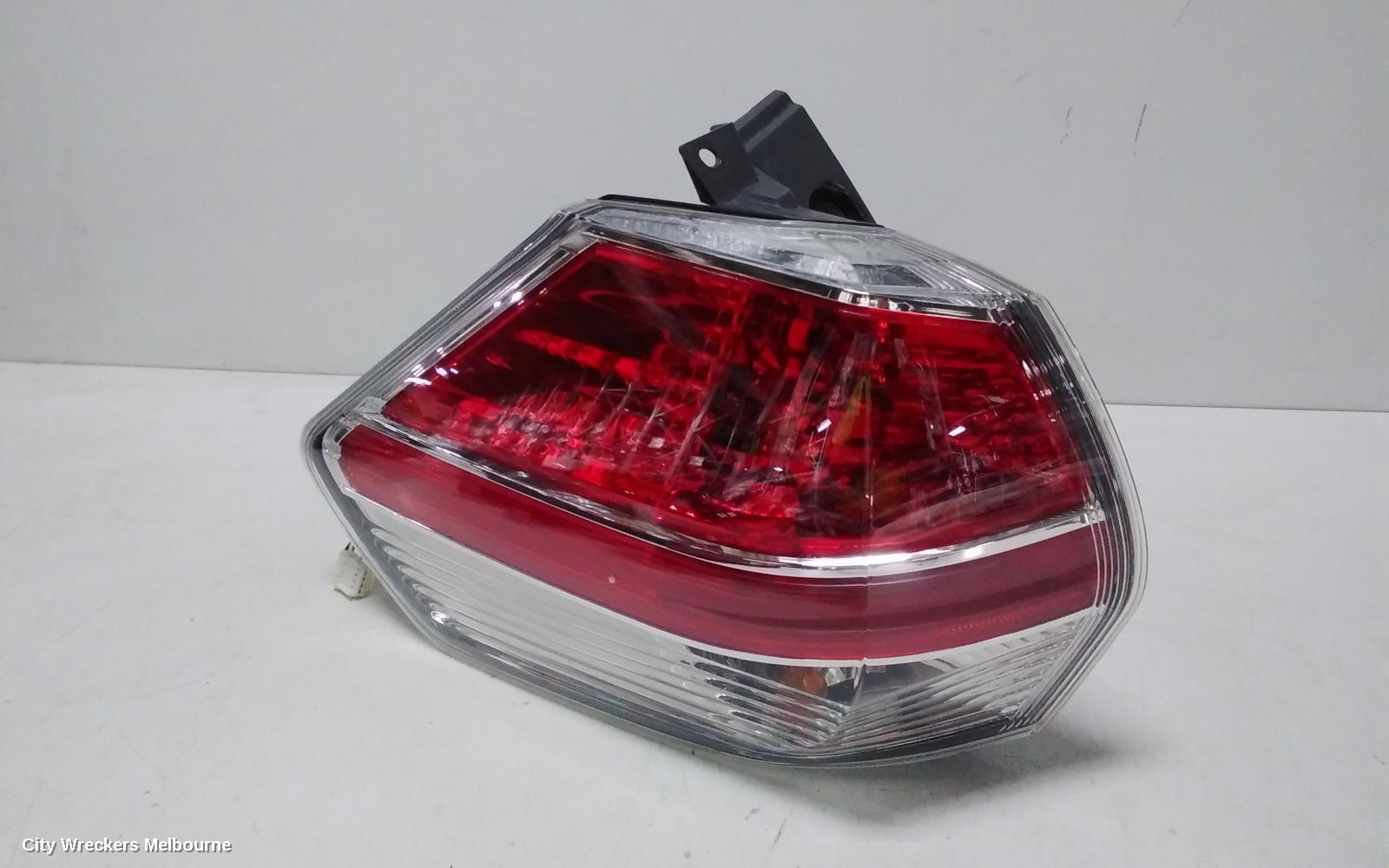 NISSAN XTRAIL LEFT TAILLIGHT, T32, 02/2014 - 01/2017