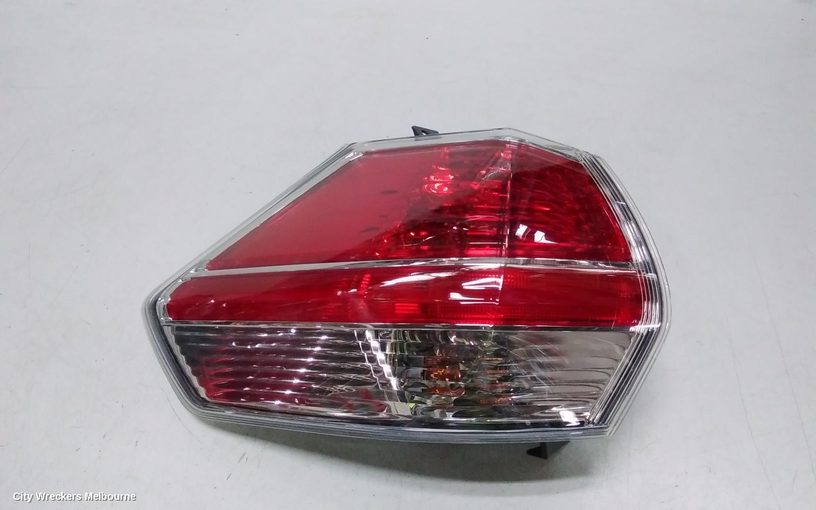 NISSAN XTRAIL LEFT TAILLIGHT, T32, 02/2014 - 01/2017