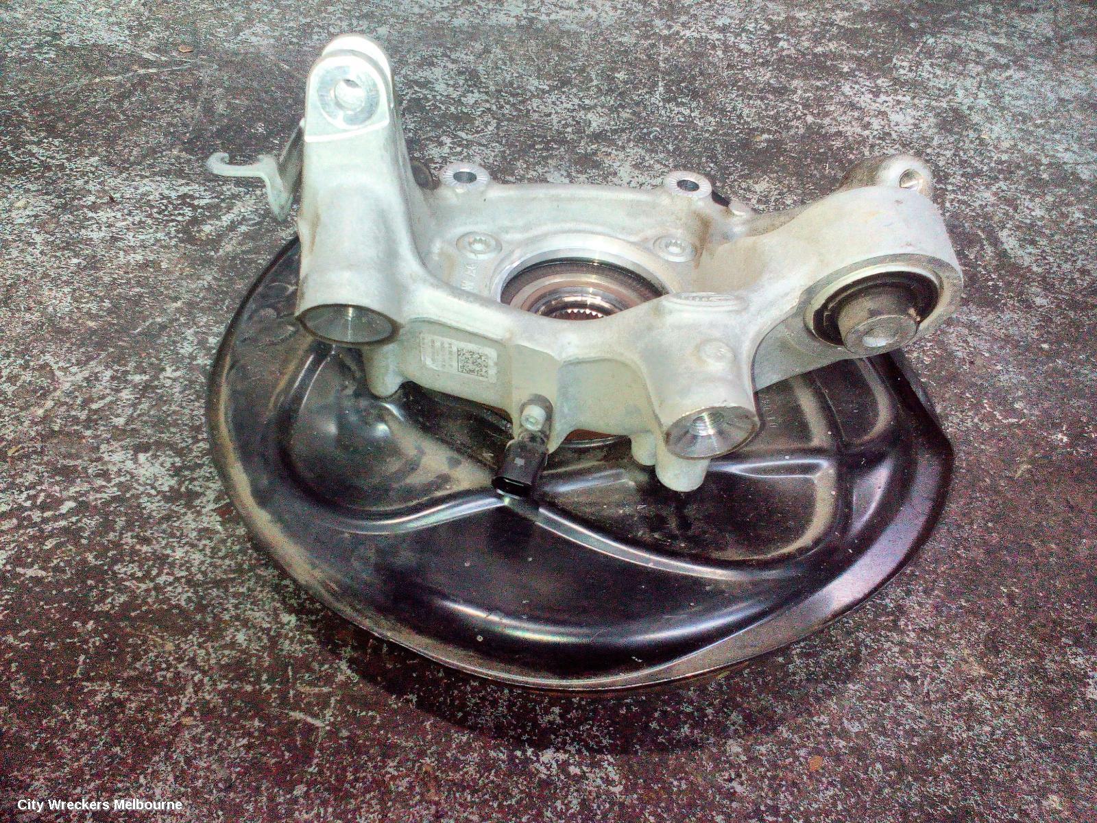 AUDI Q7 LEFT REAR HUB ASSEMBLY, 4M, 07/2015 ONWARDS