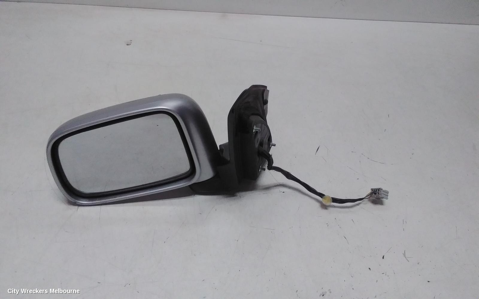 HONDA CIVIC LEFT DOOR MIRROR, 7TH GEN, HATCH, 3 WIRE TYPE, 11/2000 - 12/2005