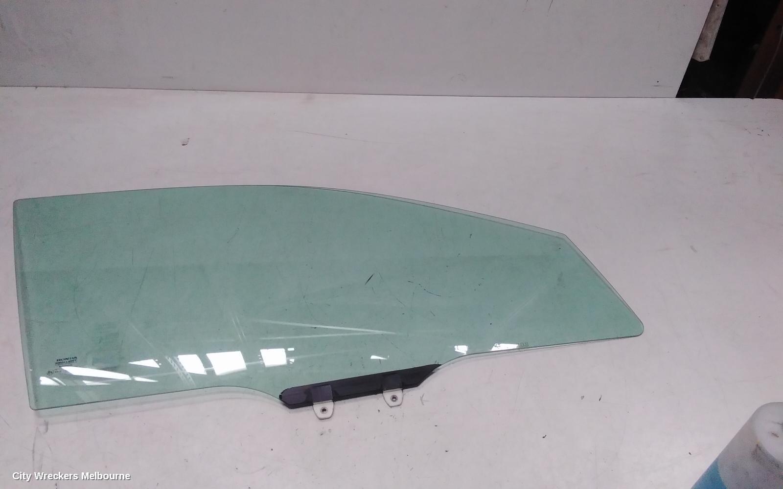 HONDA CIVIC RIGHT FRONT DOOR WINDOW, 7TH GEN, HATCH, 11/2000 - 12/2005