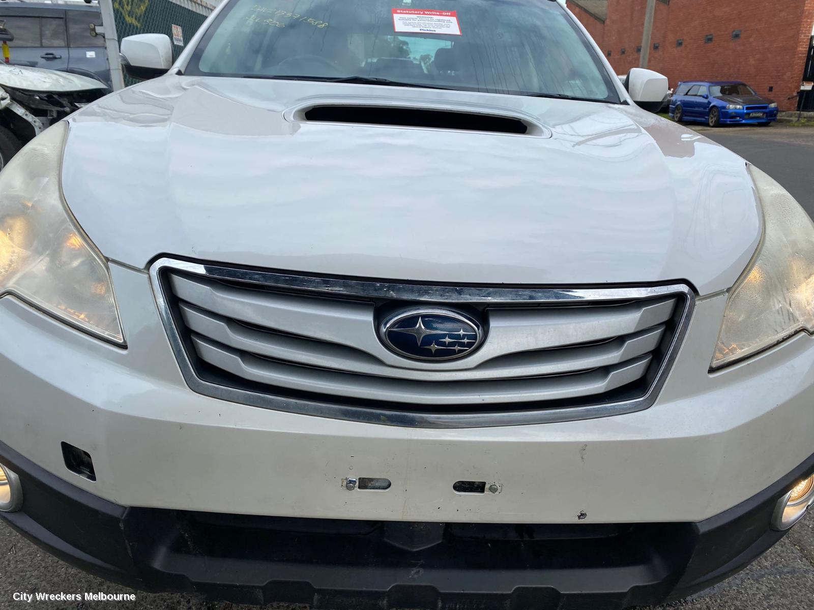 SUBARU OUTBACK LEFT TAILLIGHT, 5TH GEN, IN BODY, 09/2009 - 11/2014