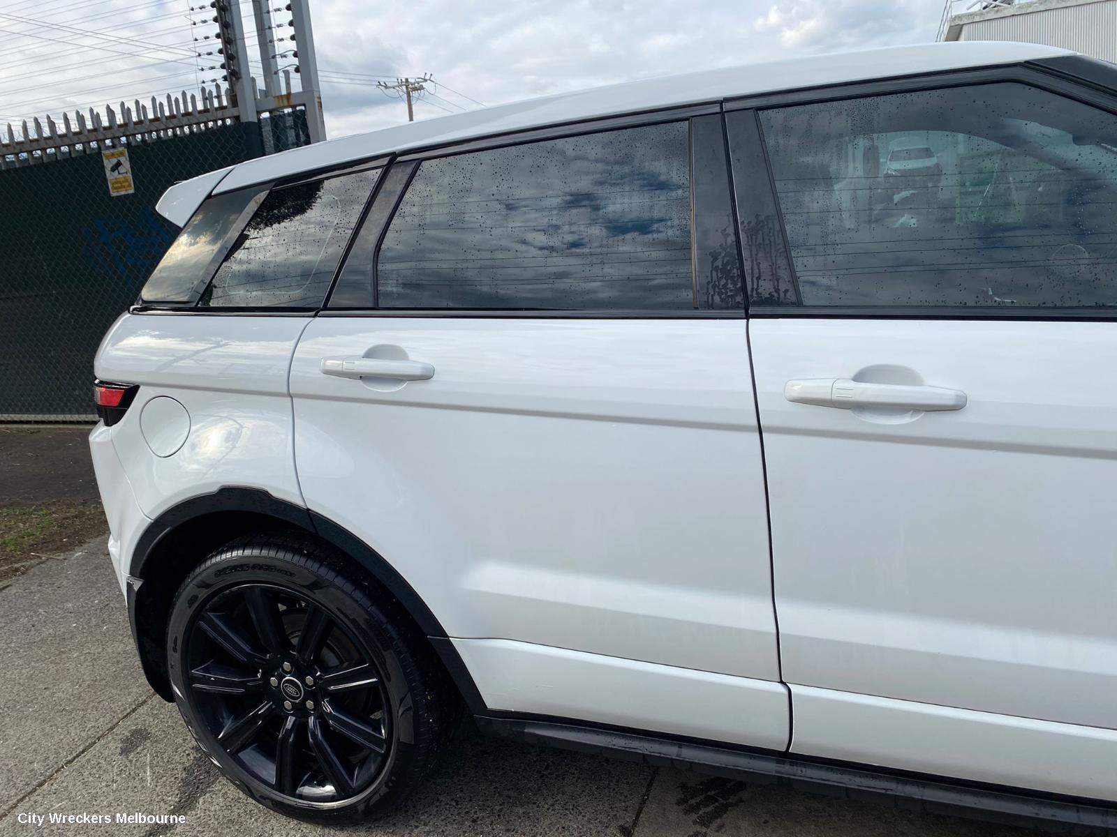 LAND ROVER RANGEROVER EVOQUE, L538, 11/2011 - 01/2019, LEFT FENDER GRILLE BLACK BJ32-280B11-ABW: 87056