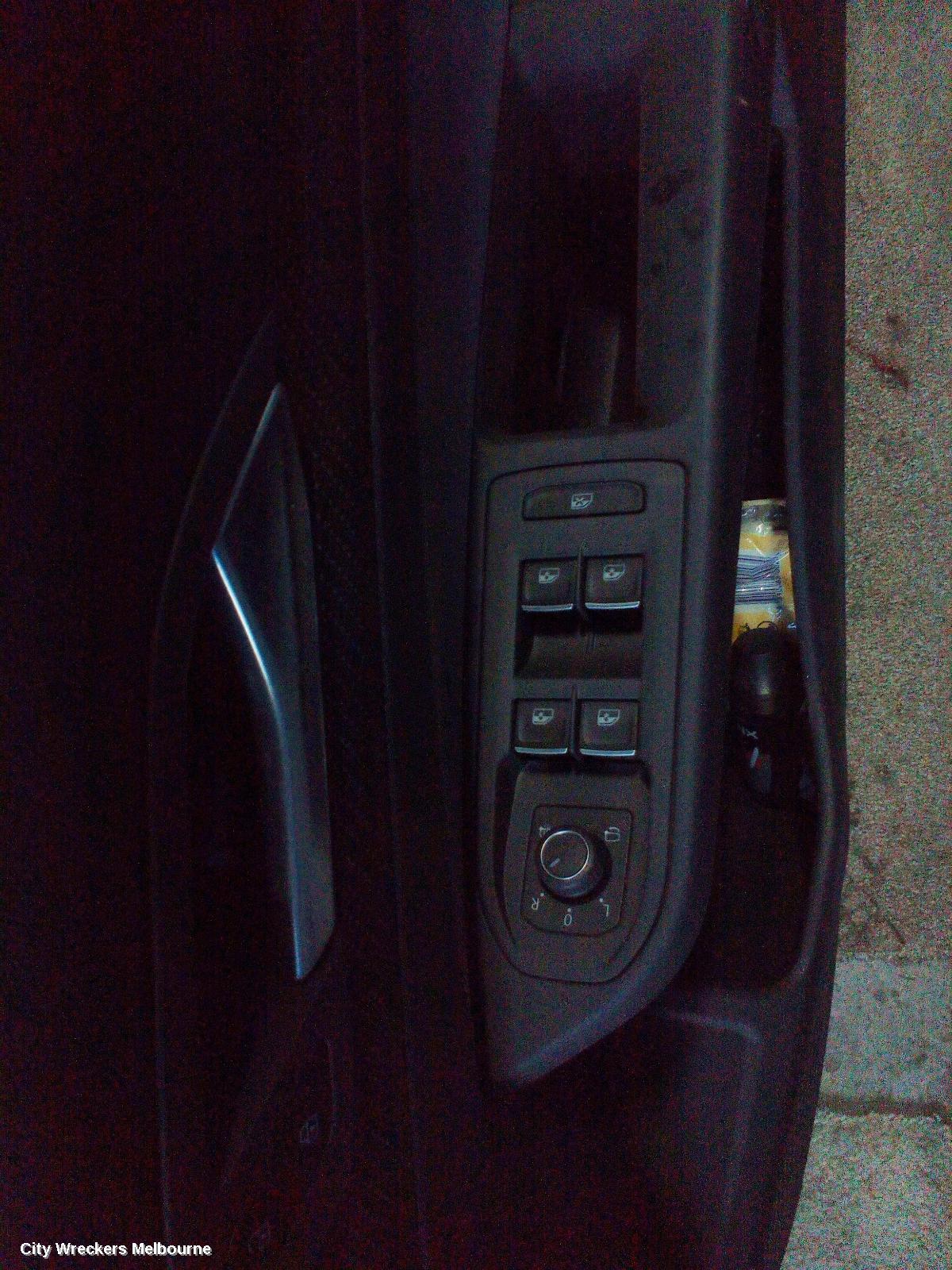 VOLKSWAGEN GOLF RIGHT FRONT DOOR, GEN 8, 09/2020 ONWARDS