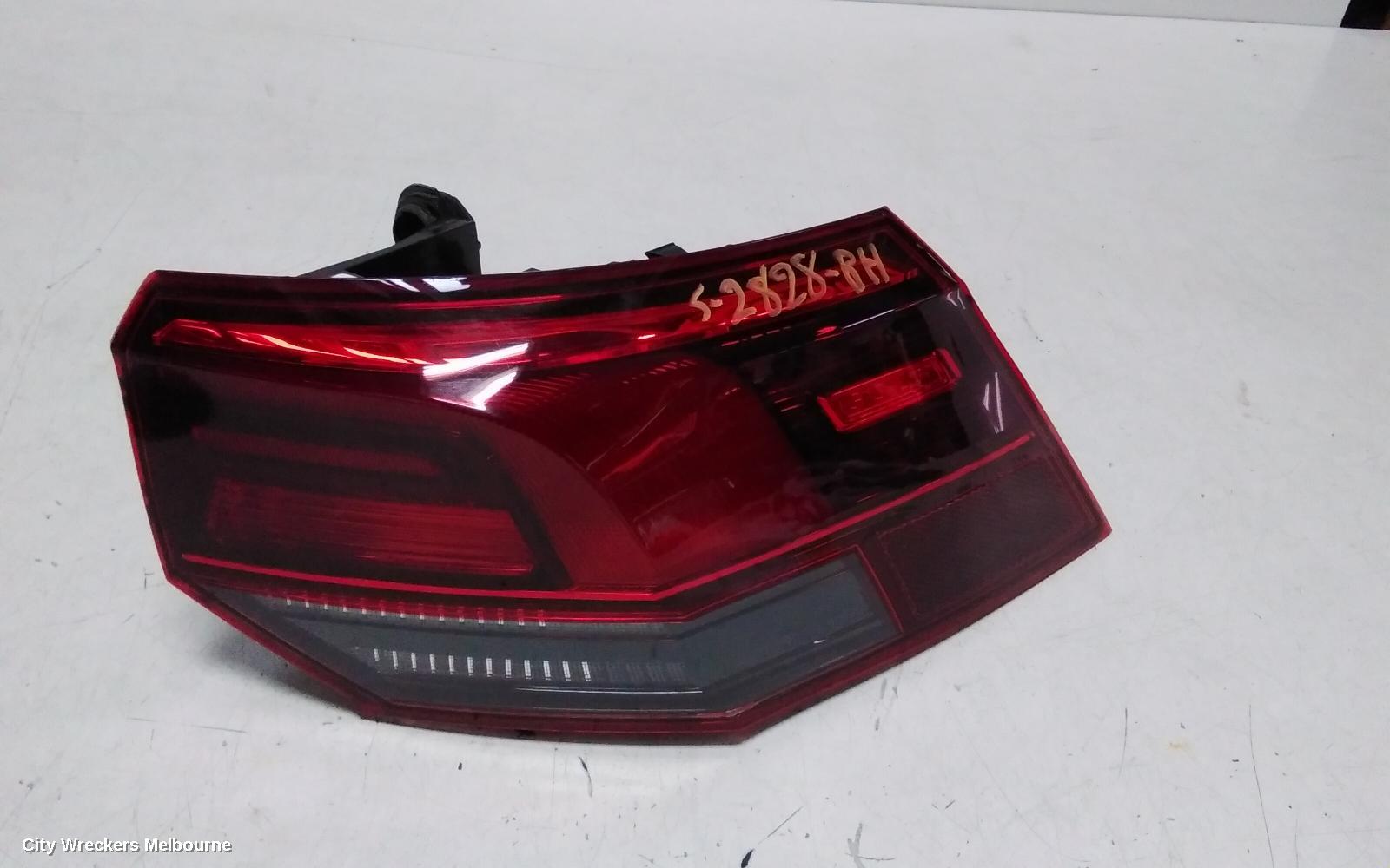 VOLKSWAGEN GOLF RIGHT TAILLIGHT, GEN 8, IN BODY, LED TYPE, STANDARD/LIFE/R-LINE/GTI/GTE, 09/2020 ONWARDS