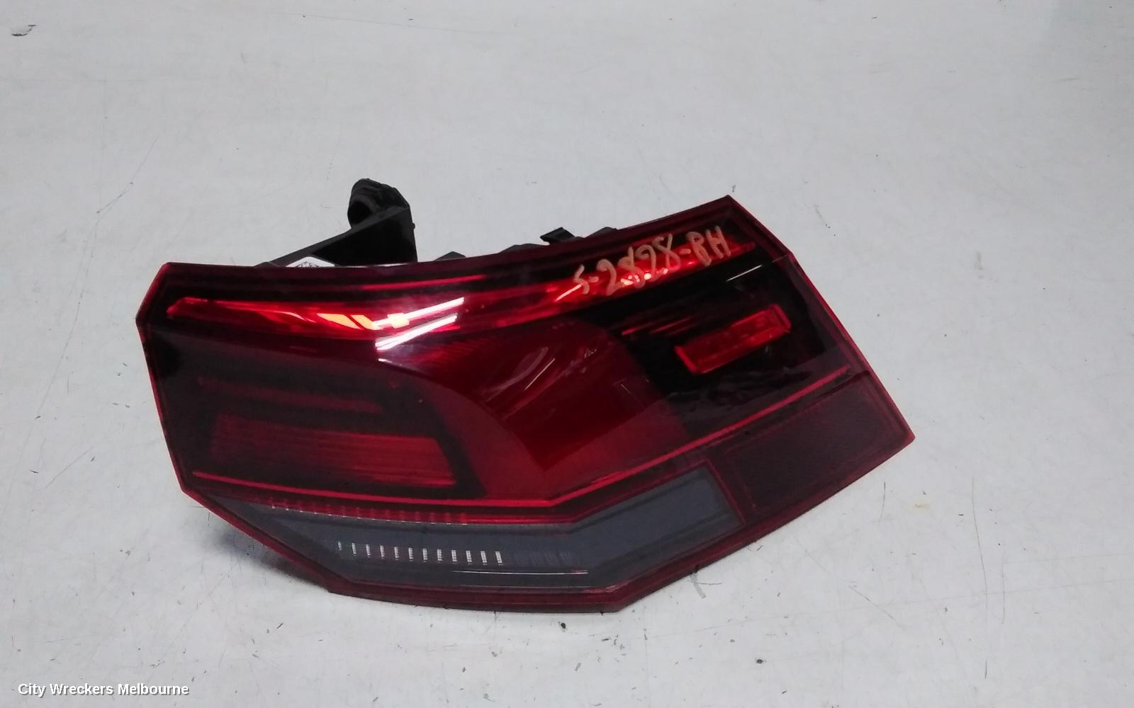 VOLKSWAGEN GOLF RIGHT TAILLIGHT, GEN 8, IN BODY, LED TYPE, STANDARD/LIFE/R-LINE/GTI/GTE, 09/2020 ONWARDS