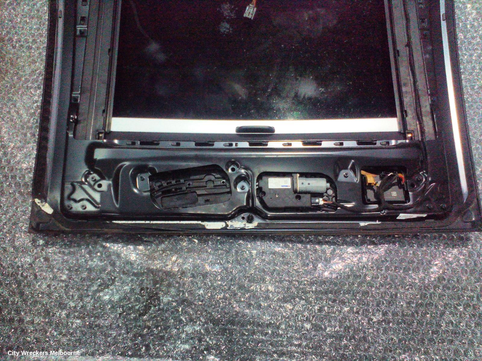 VOLKSWAGEN GOLF ROOF GLASS/SUNROOF/T, GEN 8, 09/2020 ONWARDS