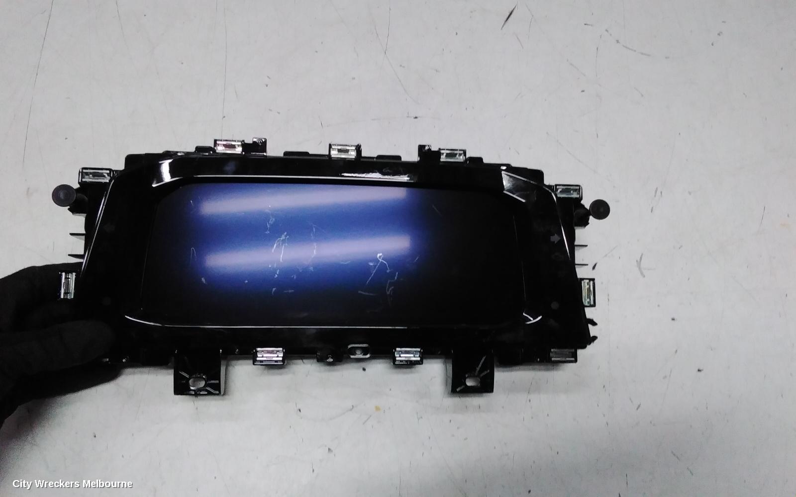 VOLKSWAGEN GOLF INSTRUMENT CLUSTER, INSTRUMENT CLUSTER, LIFE/R LINE,  GEN 8, 09/2020 ONWARDS