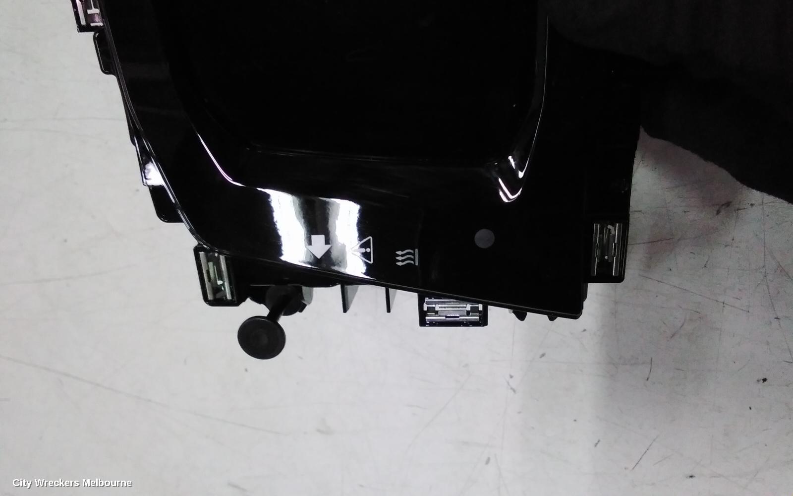 VOLKSWAGEN GOLF INSTRUMENT CLUSTER, INSTRUMENT CLUSTER, LIFE/R LINE,  GEN 8, 09/2020 ONWARDS