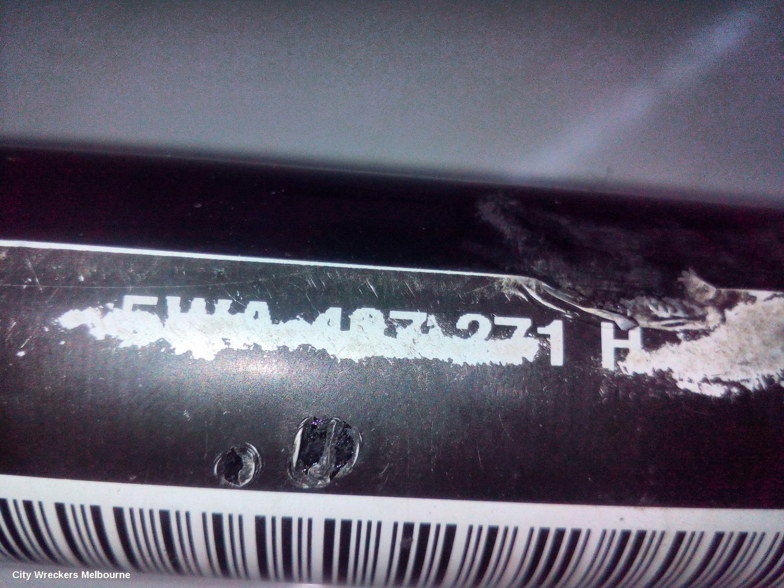 VOLKSWAGEN GOLF LEFT DRIVESHAFT, FRONT, AUTO T/M, 1.4, PETROL, DJKA CODE, GEN 8, 09/2020 ONWARDS