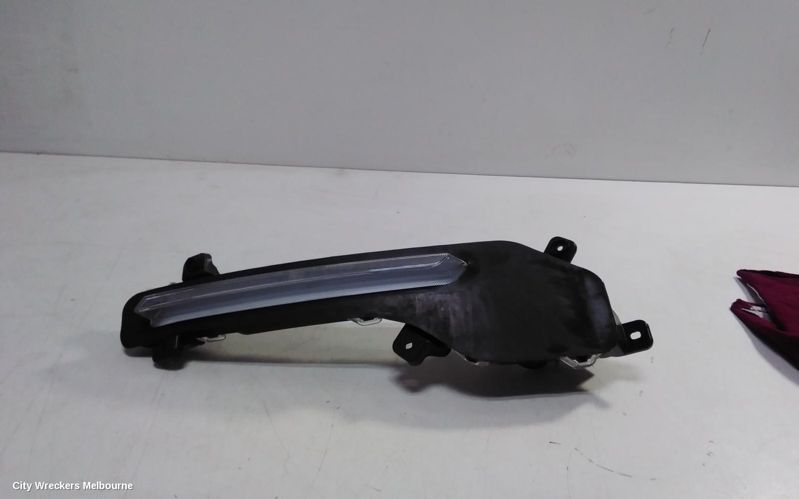 CHERY TIGGO 7 PRO LEFT INDICATOR/FOG/SIDE, T32, DAYTIME RUNNING LAMP, 05/2023 ONWARDS