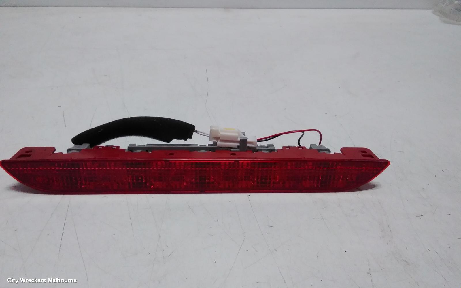 MG GS HIGH LEVEL STOPLIGHT, SAS2, 09/2016 - 08/2019