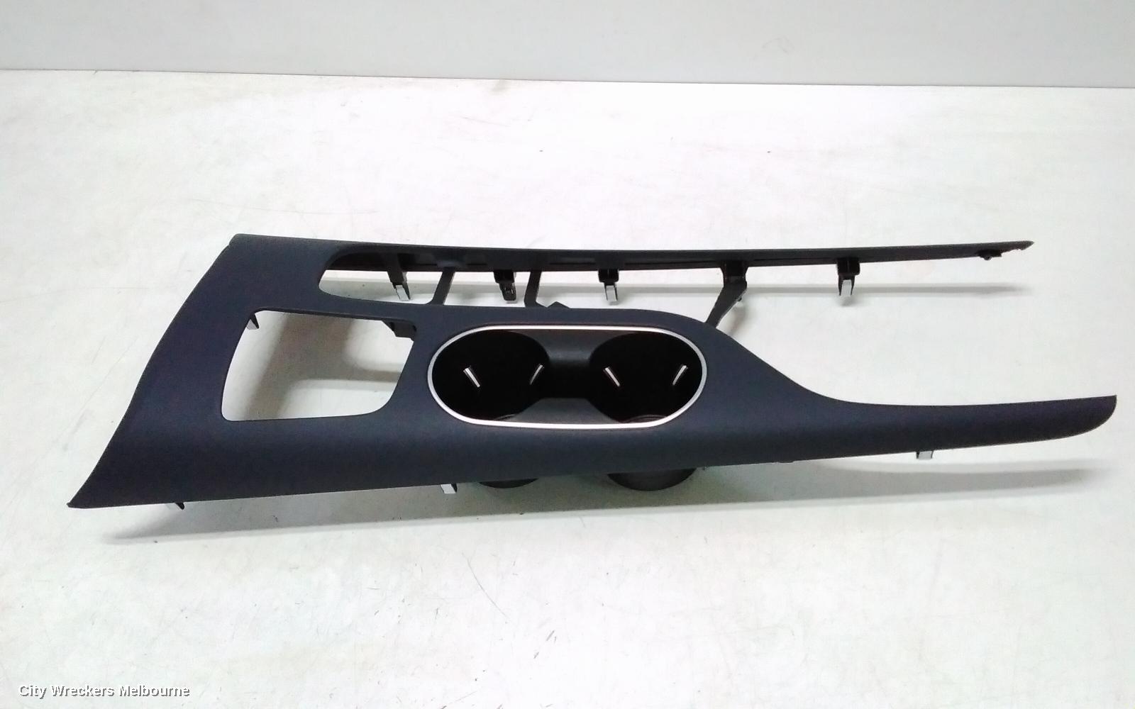 GENESIS GV70, JK, 03/2021 ONWARDS, CUPHOLDER / SURROUND: 125270