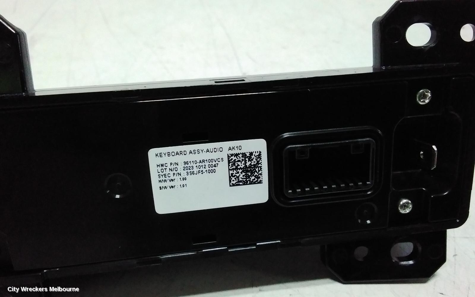 GENESIS GV70, JK, 03/2021 ONWARDS, 96110-AR100VCS: 125281