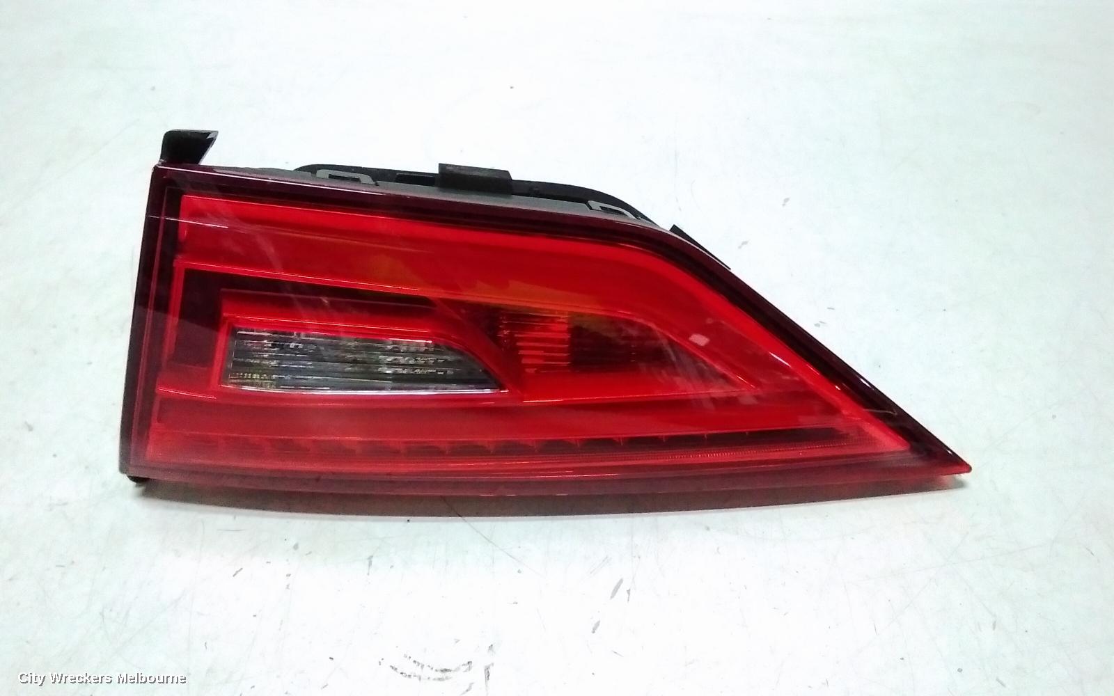 AUDI A3 REAR GARNISH, TAILGATE LAMP (RH SIDE), A3/S3/RS3, 8V, HATCH, LED TYPE, 03/2013 - 04/2016