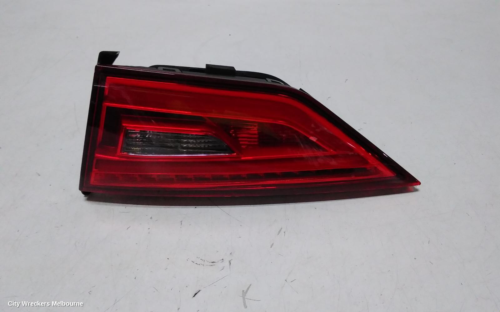 AUDI A3 REAR GARNISH, TAILGATE LAMP (RH SIDE), A3/S3/RS3, 8V, HATCH, LED TYPE, 03/2013 - 04/2016