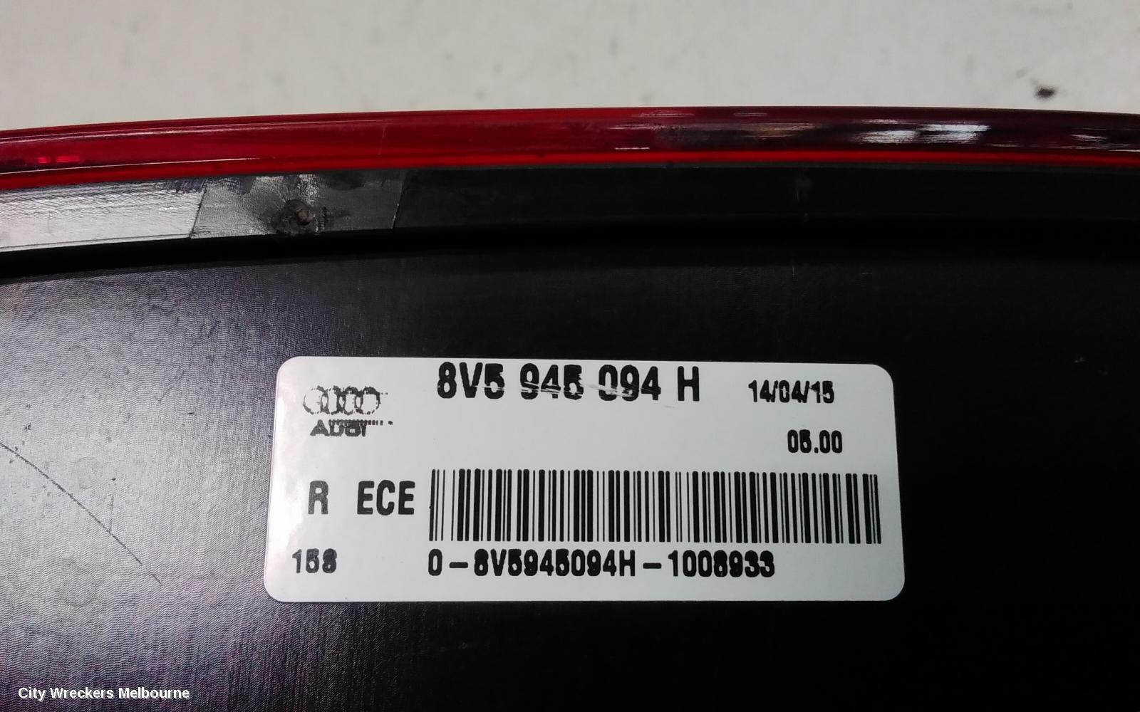 AUDI A3 REAR GARNISH, TAILGATE LAMP (RH SIDE), A3/S3/RS3, 8V, HATCH, LED TYPE, 03/2013 - 04/2016