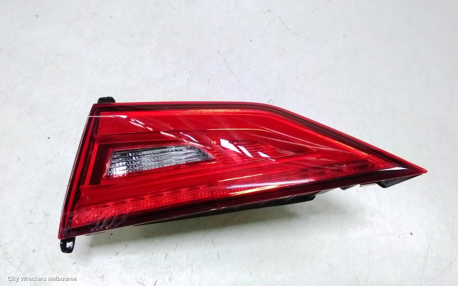 AUDI A3 REAR GARNISH, TAILGATE LAMP (RH SIDE), A3/S3/RS3, 8V, HATCH, LED TYPE, 03/2013 - 04/2016