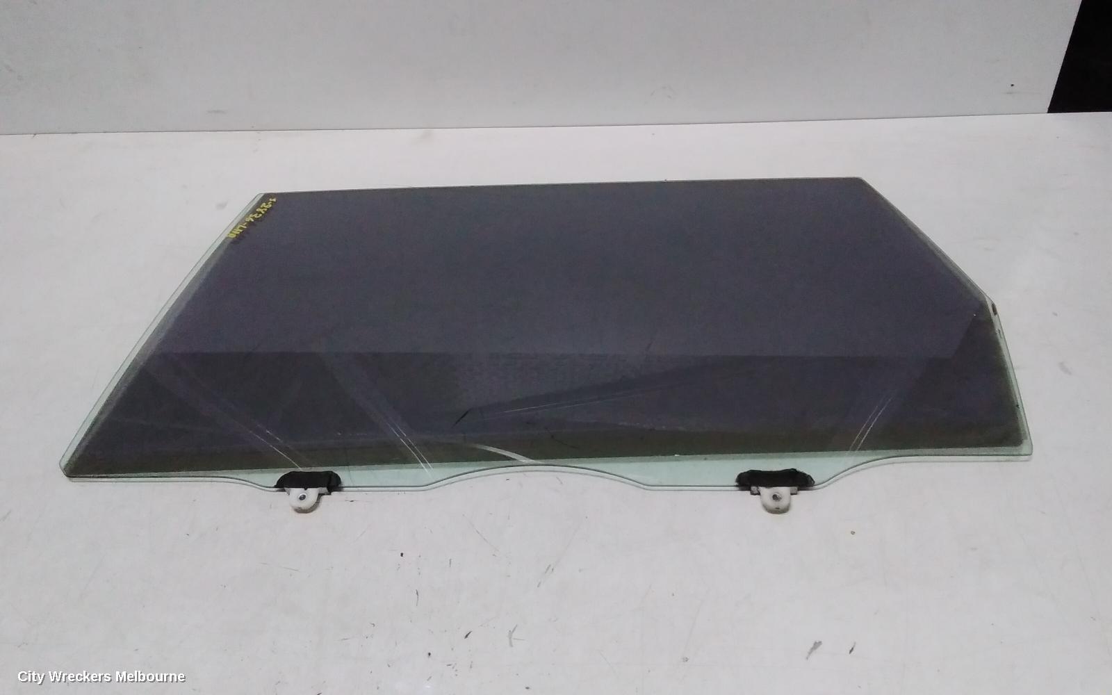 TOYOTA AVENSIS LEFT REAR DOOR WINDOW, ACM2#R, 12/2001 - 12/2010
