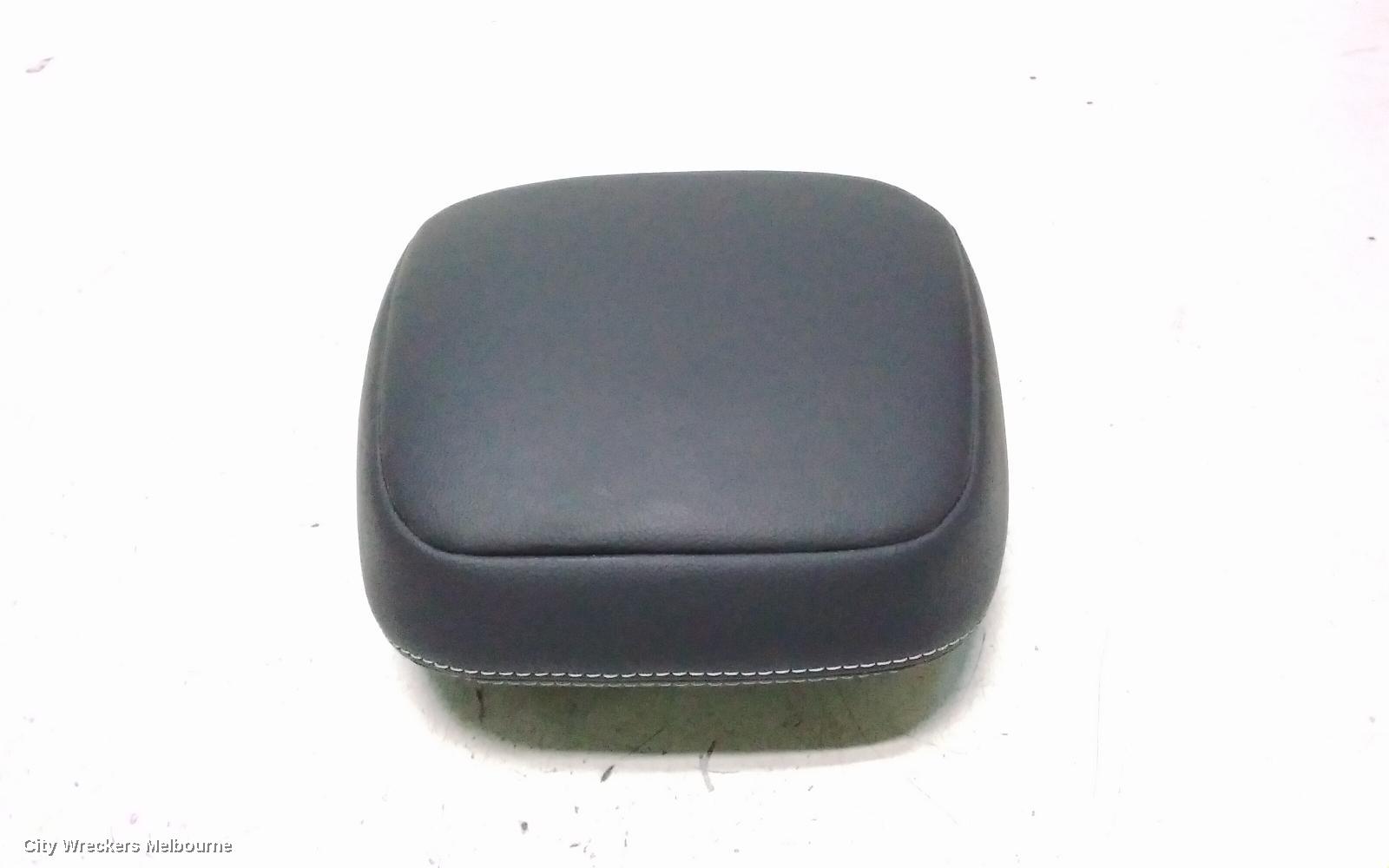 SUZUKI VITARA HEADREST, VITARA, LY (VIN TSM), LH FRONT, LEATHER, 06/2015 ONWARDS