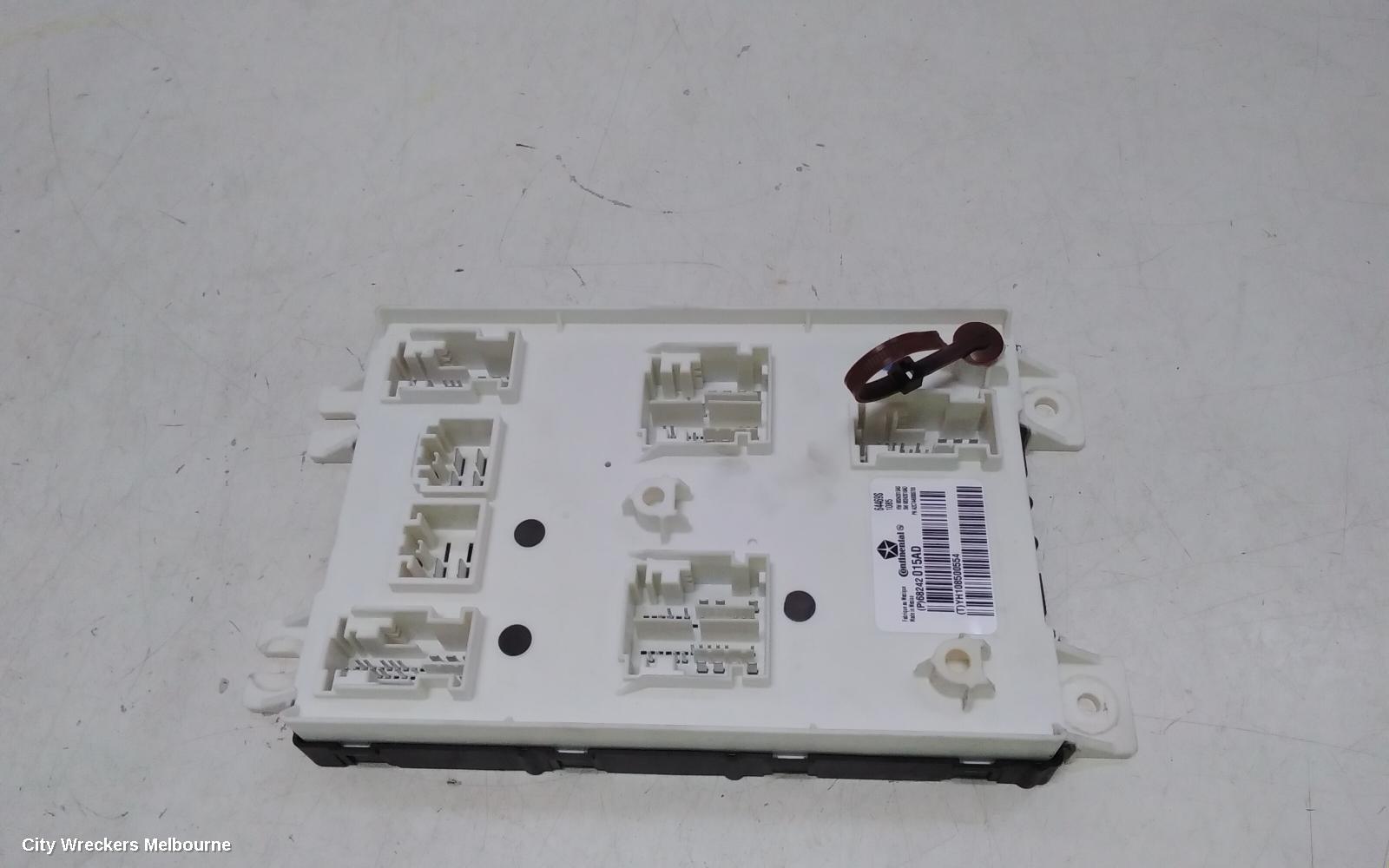 CHRYSLER 300C FUSE BOX, UNDER DASH, LX2, 12/2011 - 12/2021
