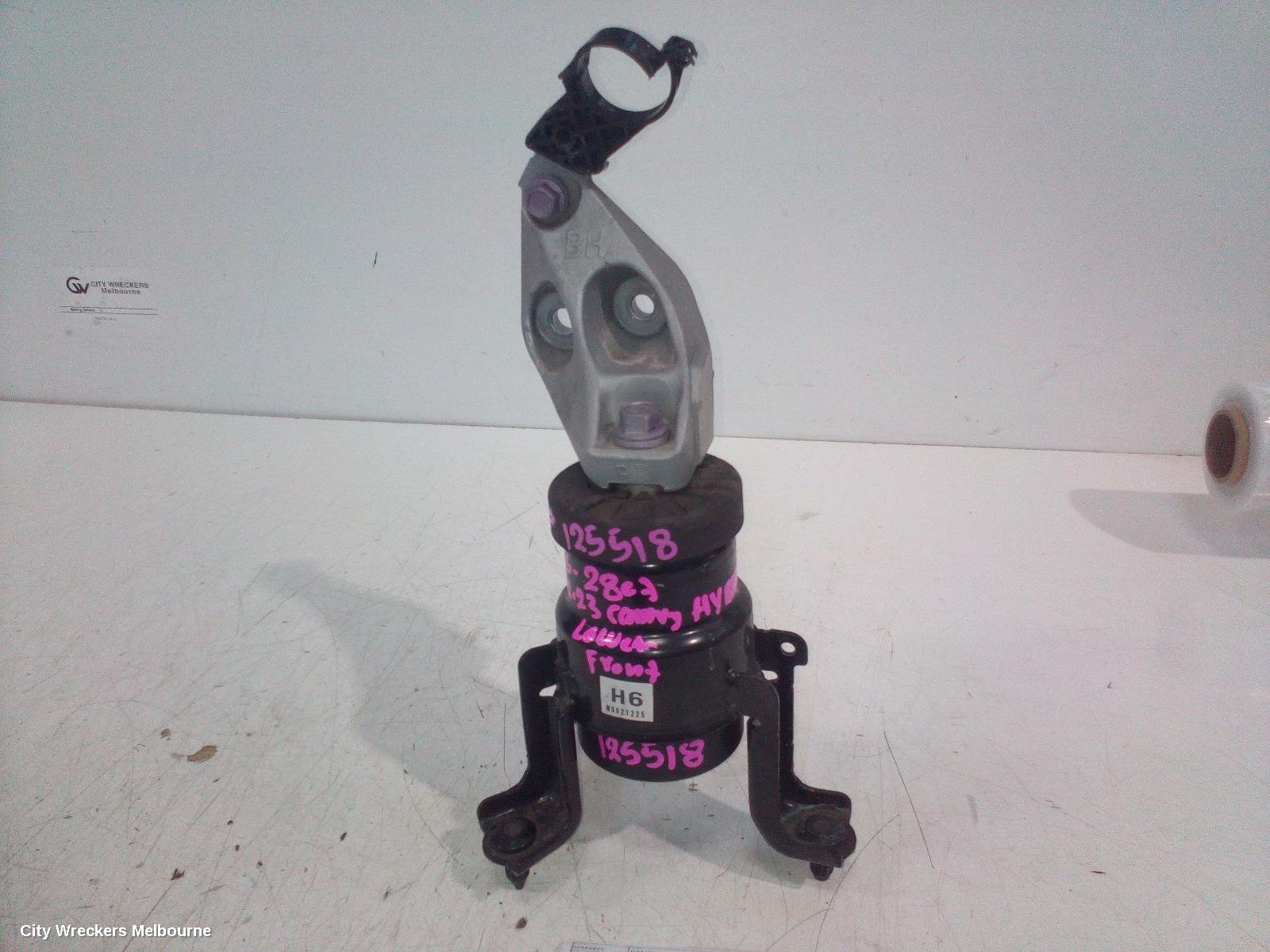 TOYOTA CAMRY MOUNT, XV70, 09/2017 - 05/2024