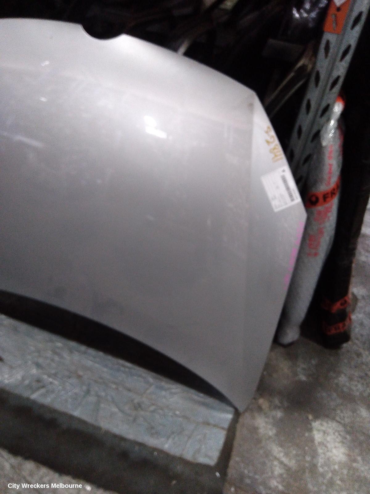 VOLKSWAGEN GOLF BONNET, GEN 6, 10/2008 - 01/2016
