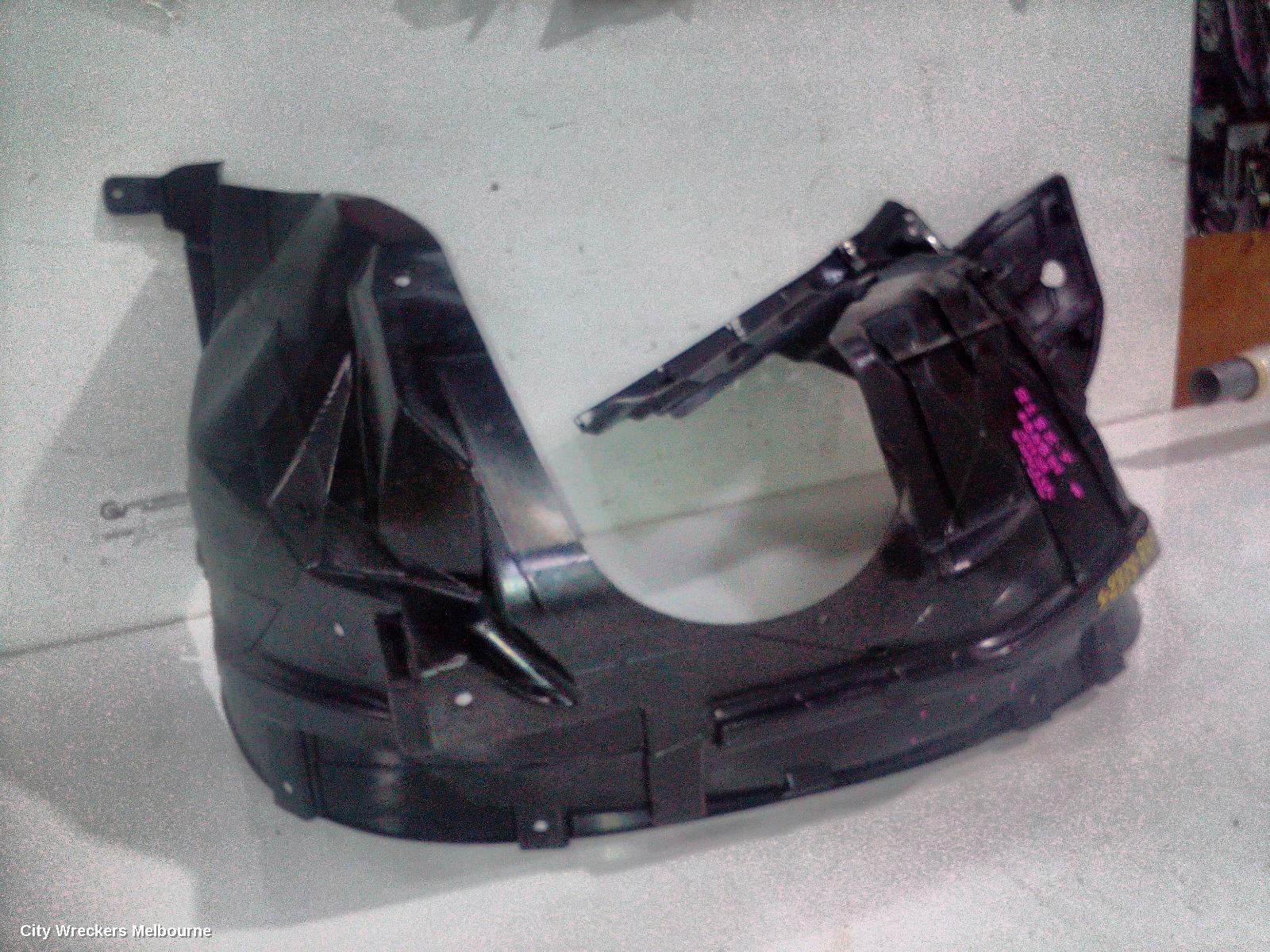 SUZUKI VITARA RIGHT GUARD LINER, VITARA, LY (VIN TSM), FRONT, 06/2015 ONWARDS