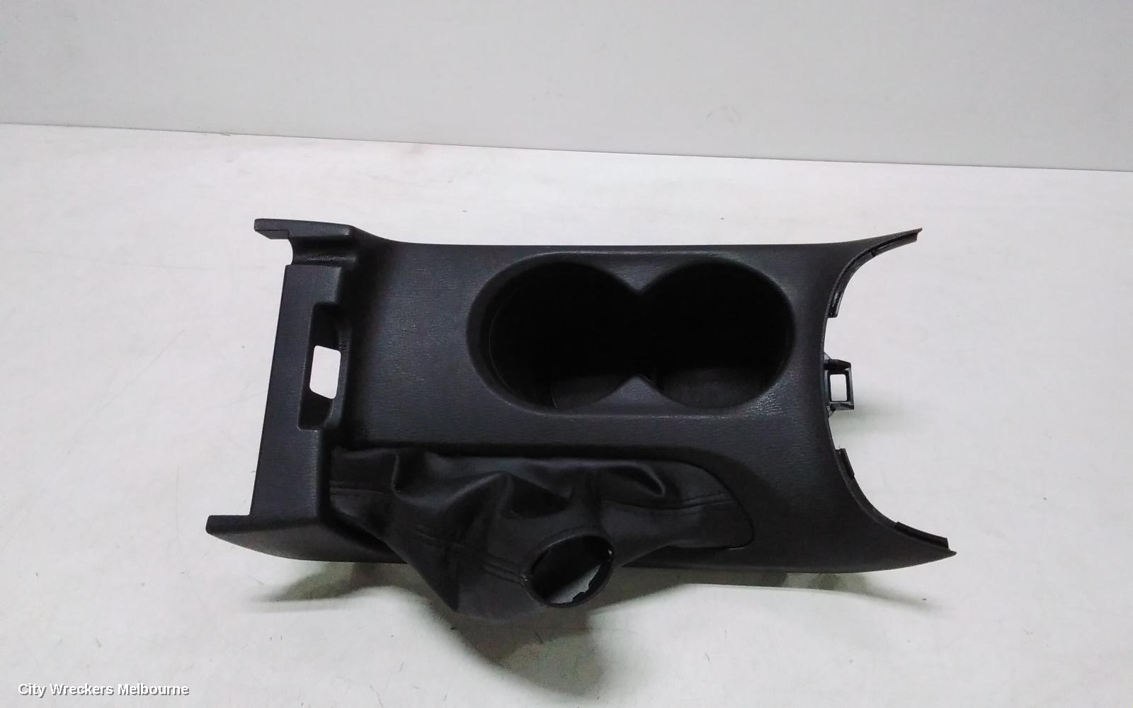 MAZDA CX5 CONSOLE, MANUAL HANDBRAKE TYPE, KE, 02/2012 - 12/2016