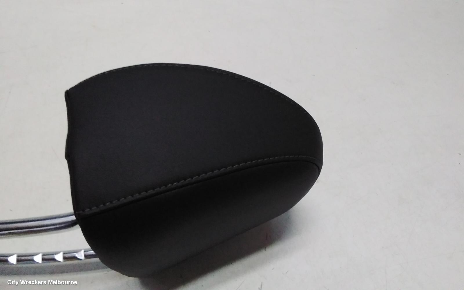 KIA SORENTO HEADREST, LH FRONT, LEATHER, MQ4, 02/2020 ONWARDS