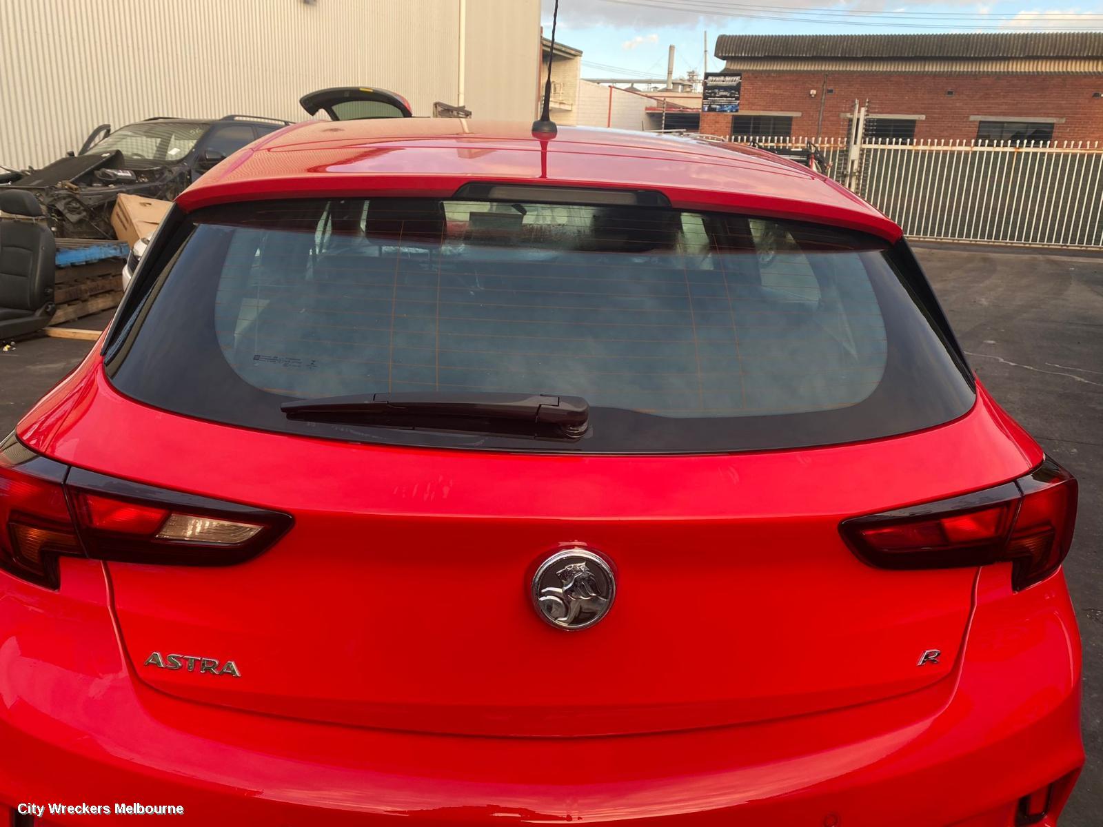 HOLDEN ASTRA DOOR HANDLE, OUTER, RH FRONT, BK, 5DR HATCH, W/ KEYLESS ENTRY TYPE, 09/2016 ONWARDS