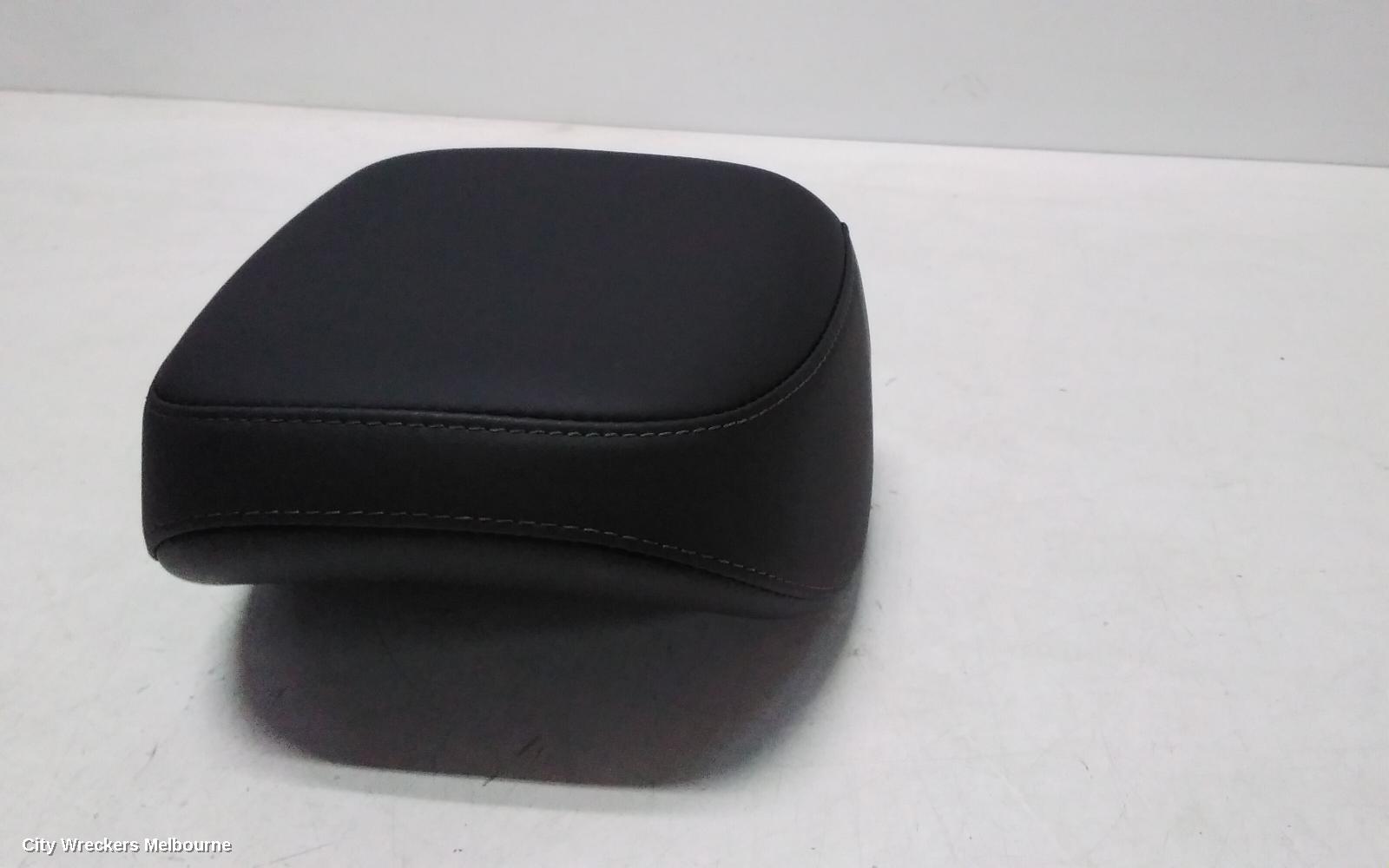 KIA SORENTO HEADREST, RH FRONT, LEATHER, MQ4, 02/2020 ONWARDS