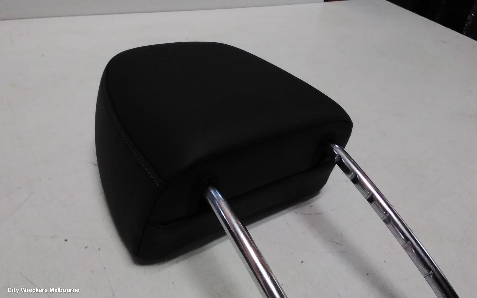 KIA SORENTO HEADREST, RH FRONT, LEATHER, MQ4, 02/2020 ONWARDS