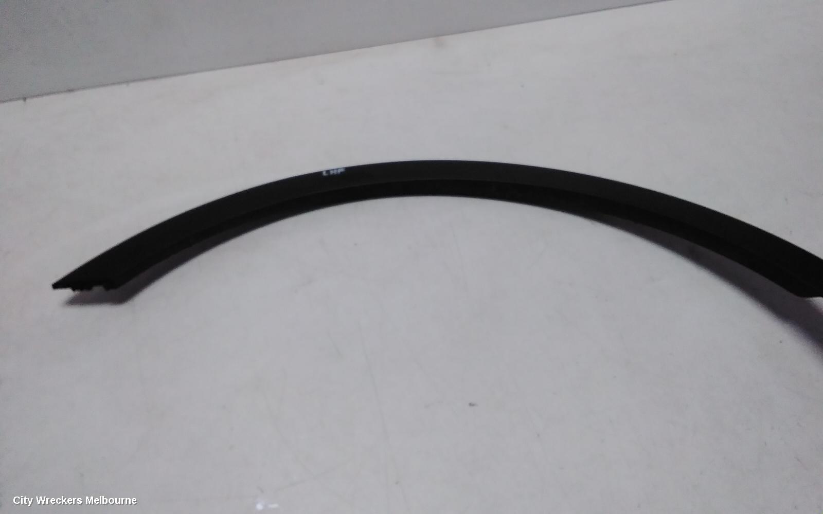 KIA SORENTO WHEEL ARCH FLARE, LH FRONT, MQ4, 02/2020 ONWARDS