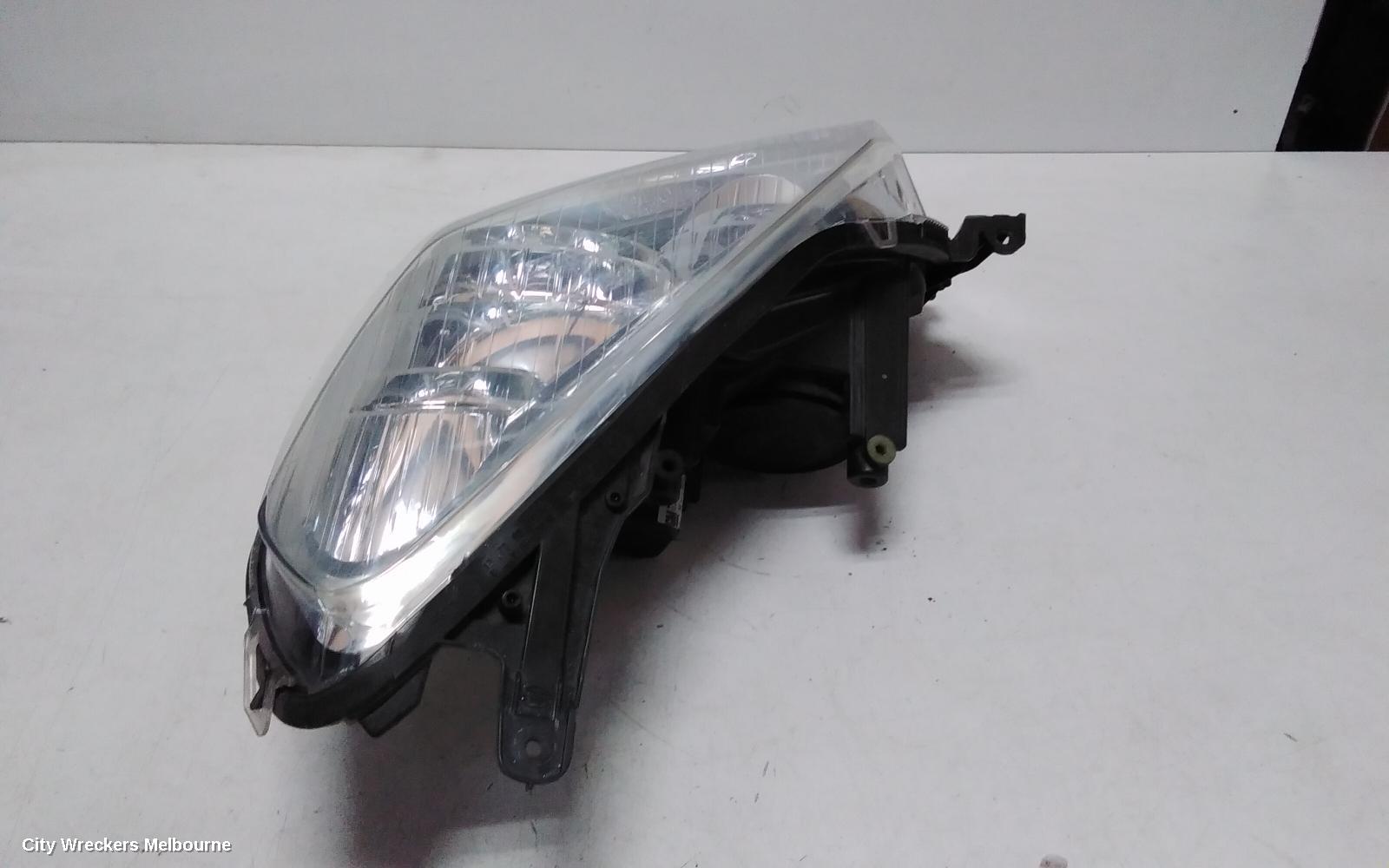 HOLDEN ASTRA LEFT HEADLAMP, AH, CHROME INSERT TYPE, 10/2006 - 08/2009