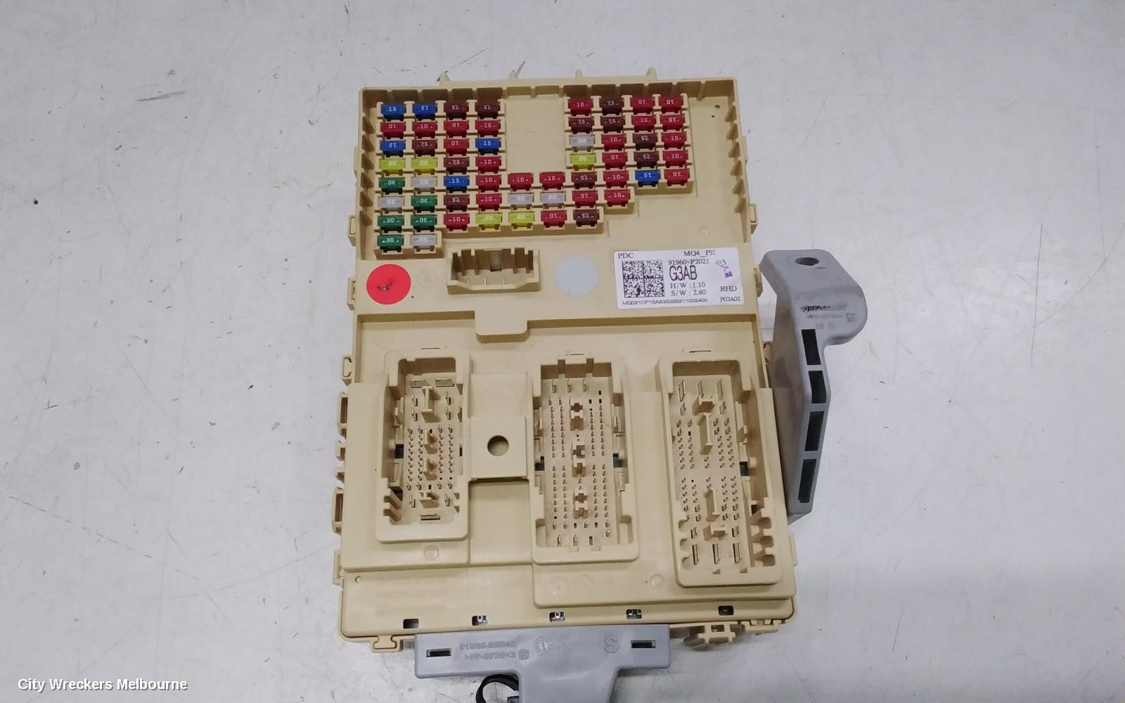 KIA SORENTO FUSE BOX, MQ4, UNDER DASH, DIESEL, 2.2, TURBO, D4HE, 02/2020 ONWARDS