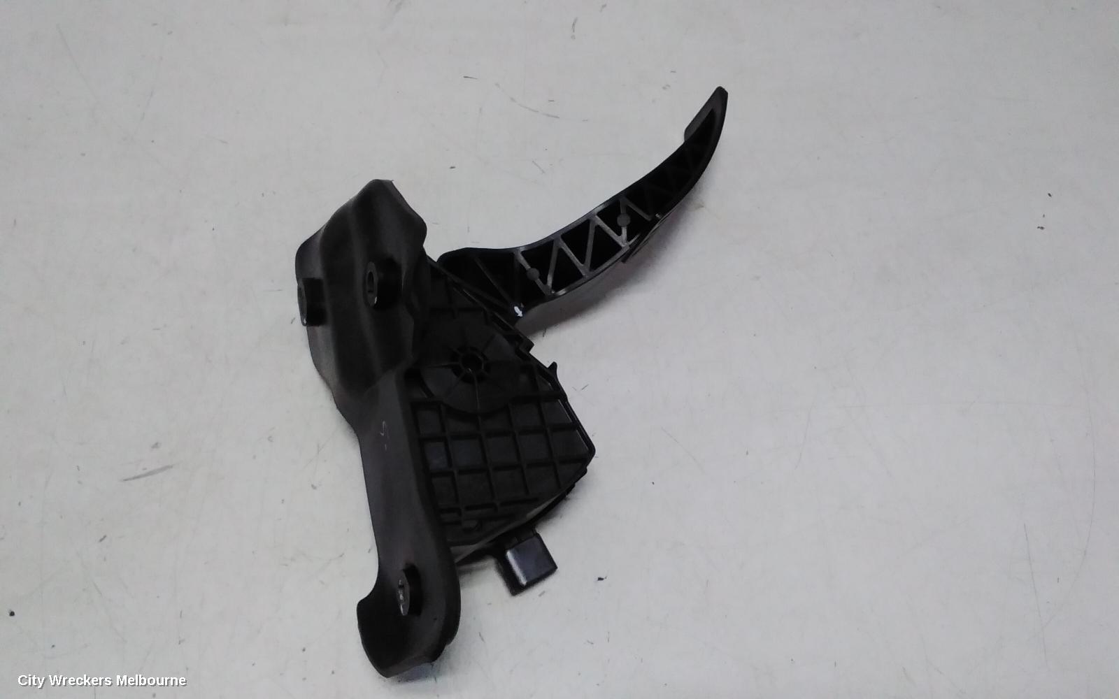 FORD RANGER PEDAL ASSEMBLY, RA, ACCELERATOR PEDAL, 05/2022 ONWARDS