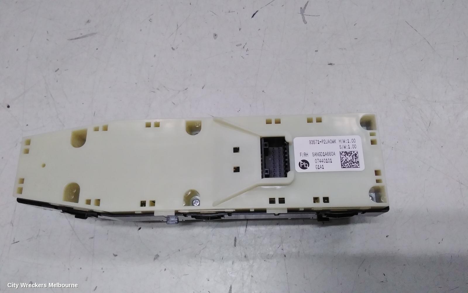 KIA SORENTO PWR DR WIND SWITCH, RH FRONT (MASTER SWITCH), MQ4, W/ POWER CHILD SAFETY TYPE, 10/2023 ONWARDS