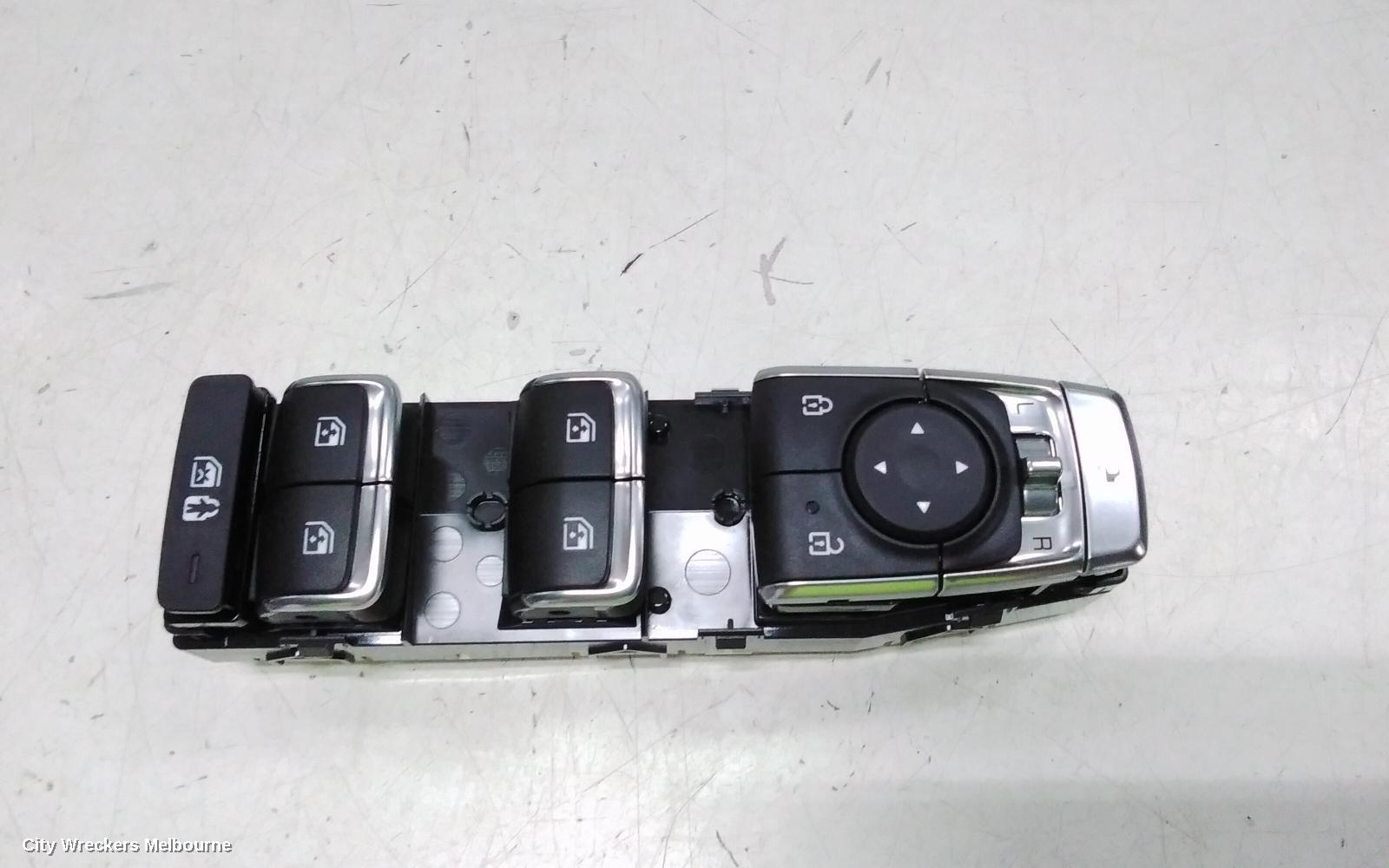 KIA SORENTO PWR DR WIND SWITCH, RH FRONT (MASTER SWITCH), MQ4, W/ POWER CHILD SAFETY TYPE, 10/2023 ONWARDS