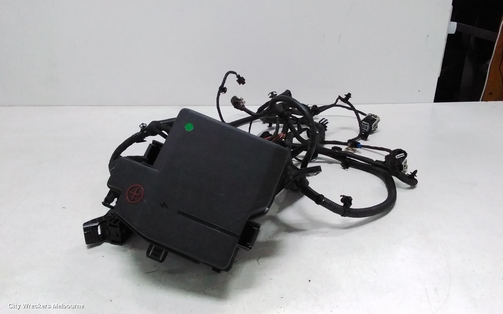 KIA SORENTO FUSE BOX, MQ4, ENGINE BAY, DIESEL, 2.2, TURBO, D4HE, 02/2020 ONWARDS