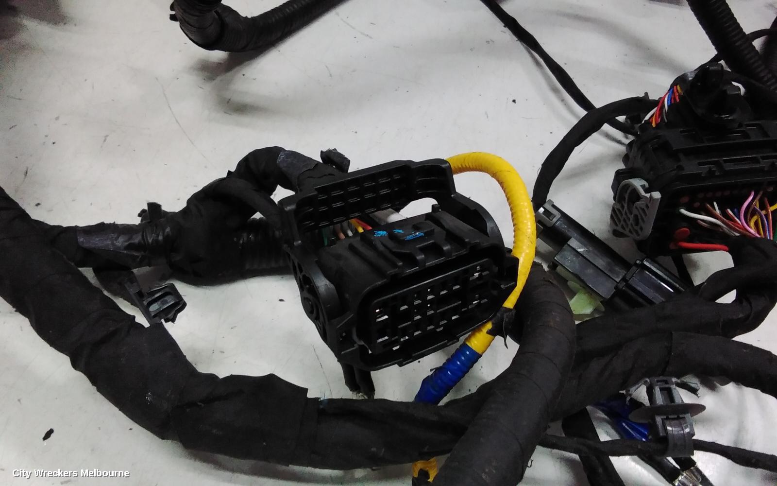 KIA SORENTO FUSE BOX, MQ4, ENGINE BAY, DIESEL, 2.2, TURBO, D4HE, 02/2020 ONWARDS