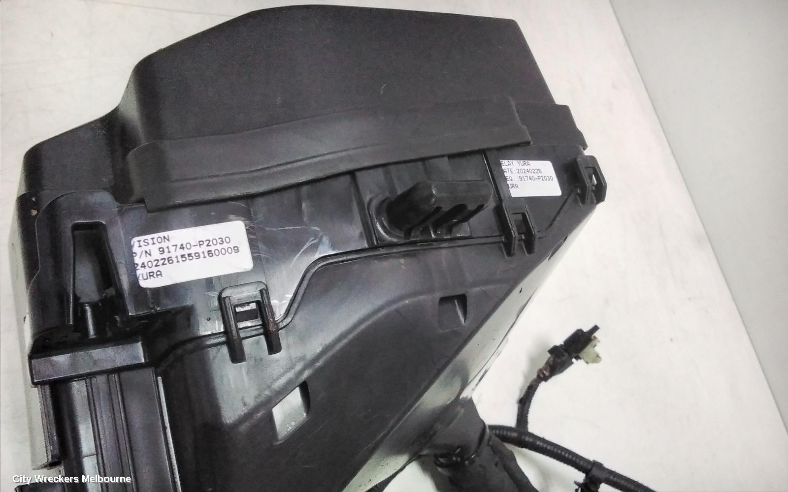 KIA SORENTO FUSE BOX, MQ4, ENGINE BAY, DIESEL, 2.2, TURBO, D4HE, 02/2020 ONWARDS