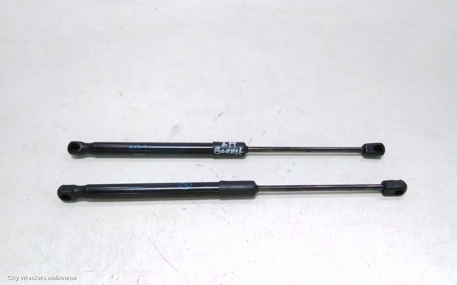KIA SORENTO BONNET HINGE/STRUT, MQ4, HINGE (PAIR), 02/2020 ONWARDS