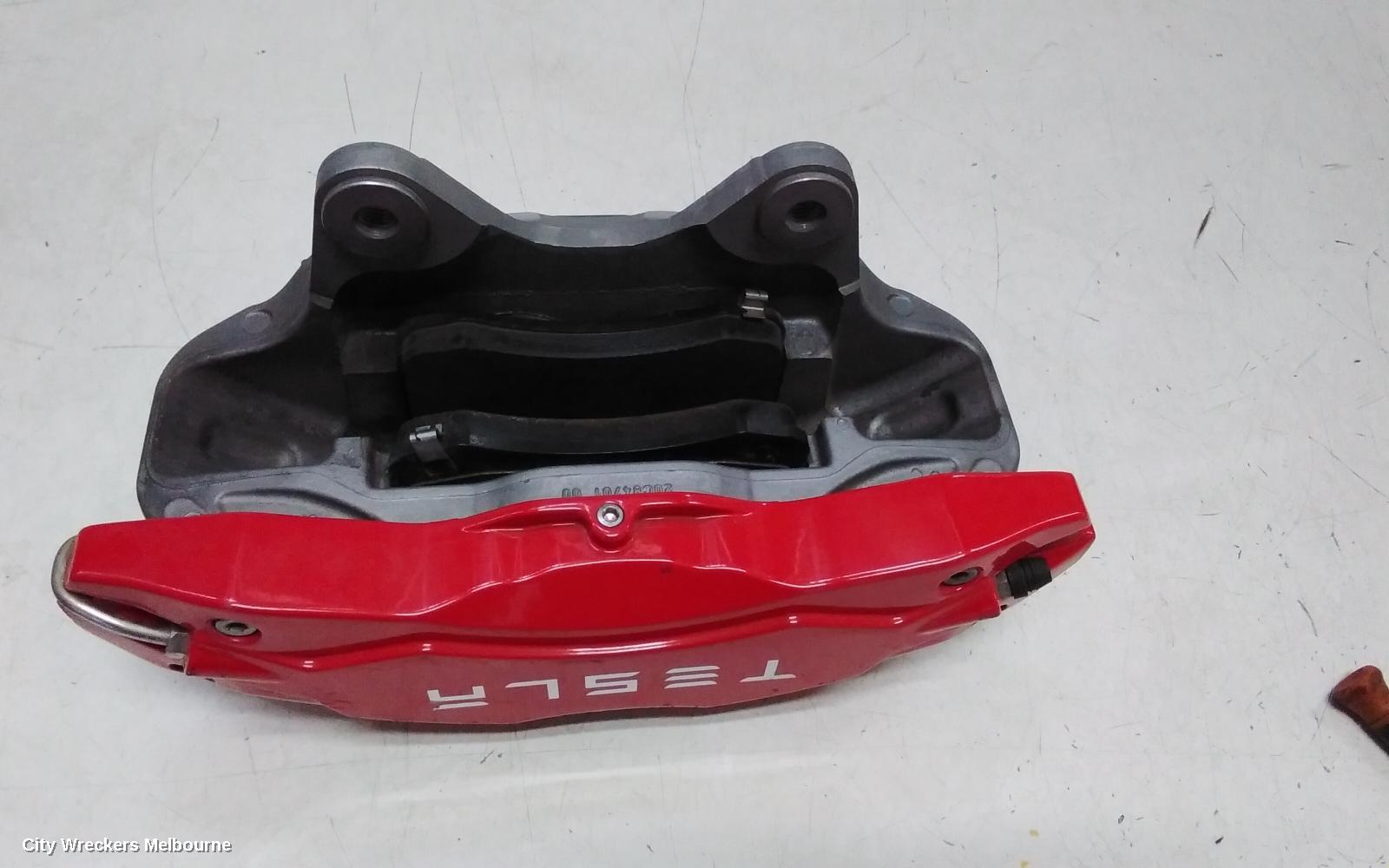 TESLA MODEL Y CALIPER, 1ST GEN, LH FRONT, PERFORMANCE TYPE, RED, 03/2022 ONWARDS
