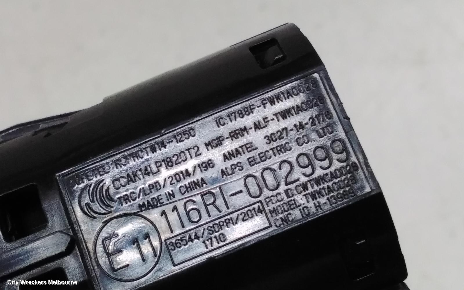 HONDA HRV, RU, 12/2014 - 10/2021, PILOT IGNITION SWITCH START STOP BUTTON 116RI-002999 OEM: 126095