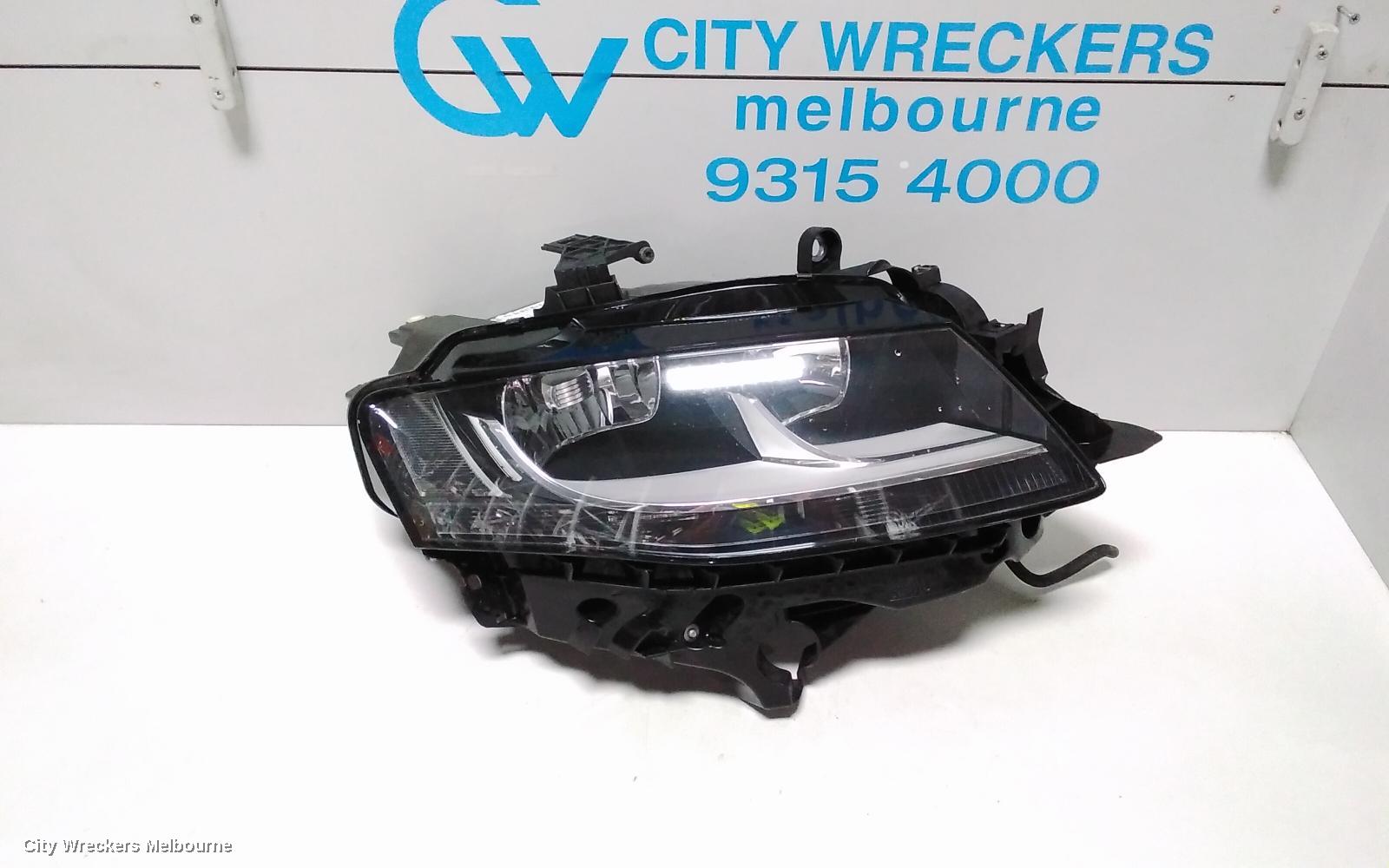 AUDI A4 RIGHT HEADLAMP, B8 8K, HALOGEN TYPE, 02/2008 - 06/2012