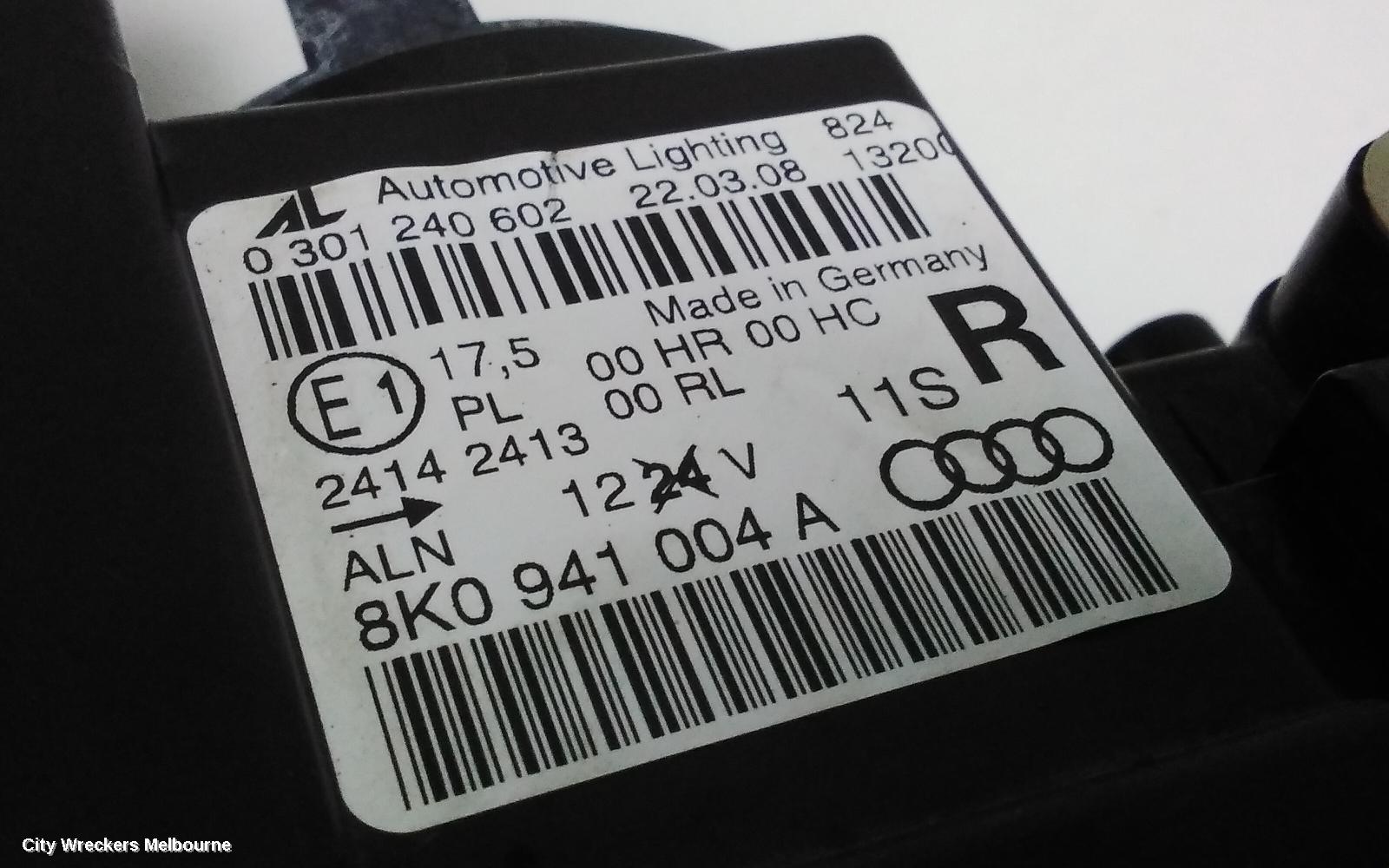 AUDI A4 RIGHT HEADLAMP, B8 8K, HALOGEN TYPE, 02/2008 - 06/2012