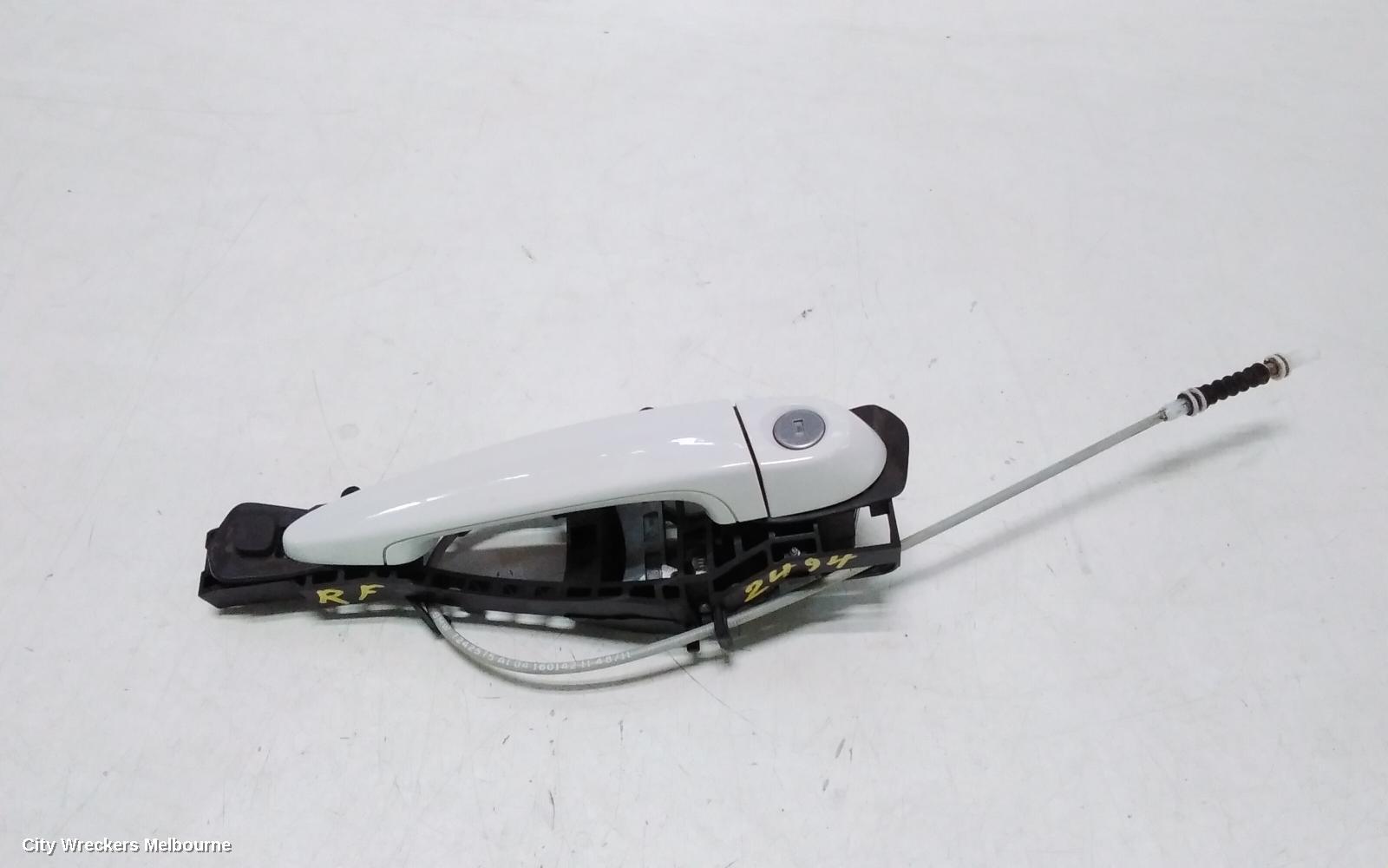 BMW 1 SERIES DOOR HANDLE, E87, RH FRONT, OUTER, 10/2004 - 12/2013